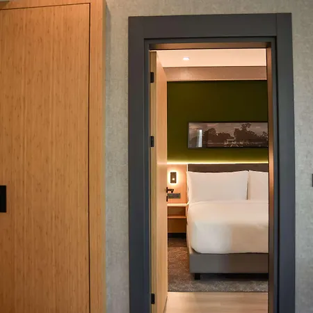 Hotel Park By Radisson Center 4*
