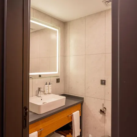 Park By Radisson Center 4*