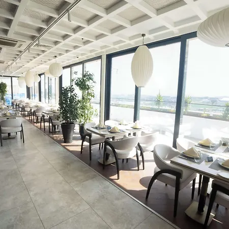 Hotel Park By Radisson Center 4*